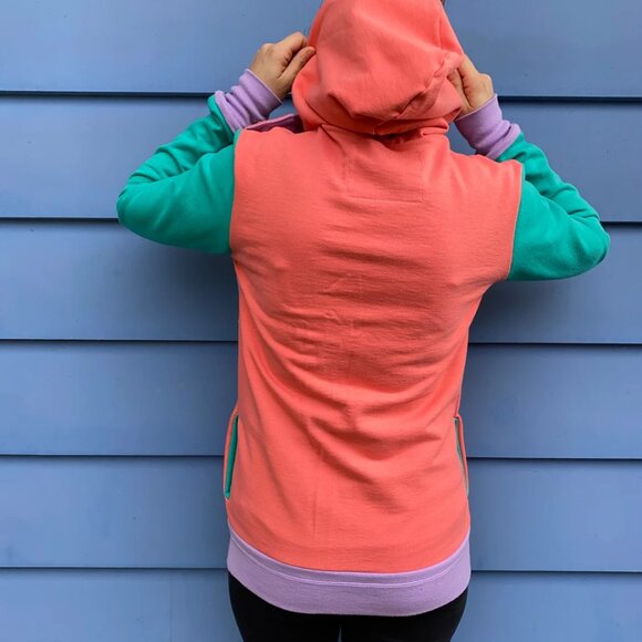 Radiant Rainbow Upcycled Hoodie w/ Pockets Sweatshirt One-Of-A-Kind MungoCrafts - Picture 5 of 8